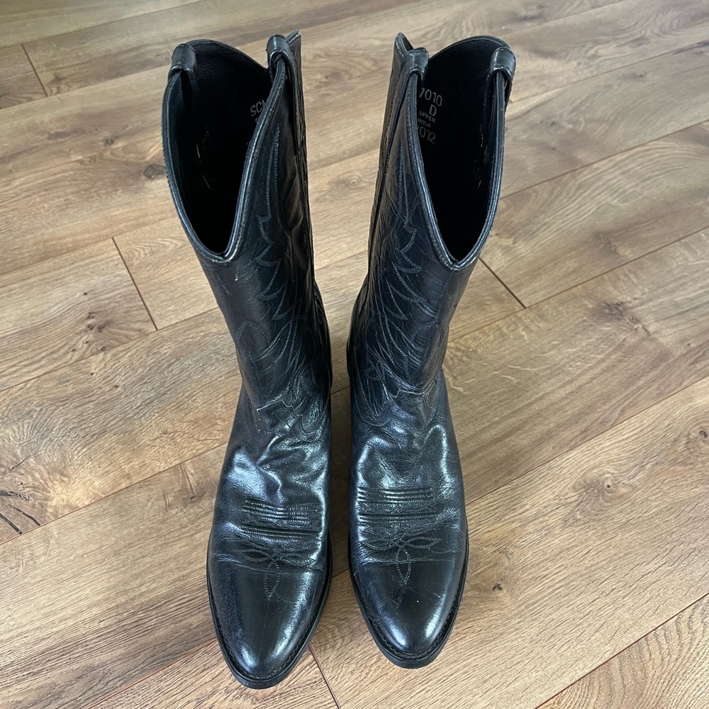 Cowboy boots